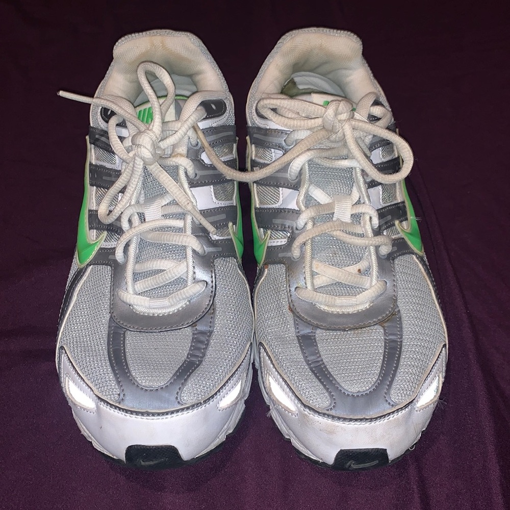 NIKE- Air raider Size 10